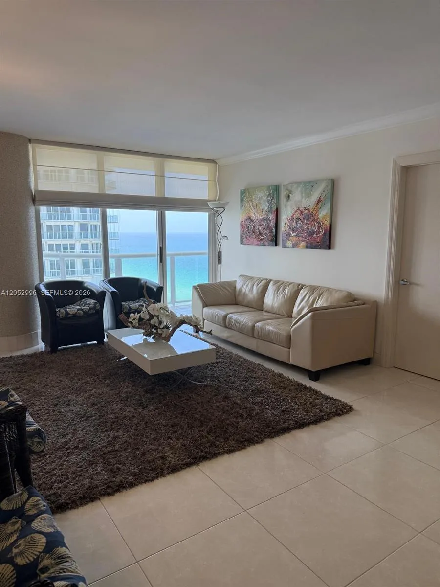 16425 Collins Ave # 2415, Sunny Isles Beach, FL 33160 photo 4