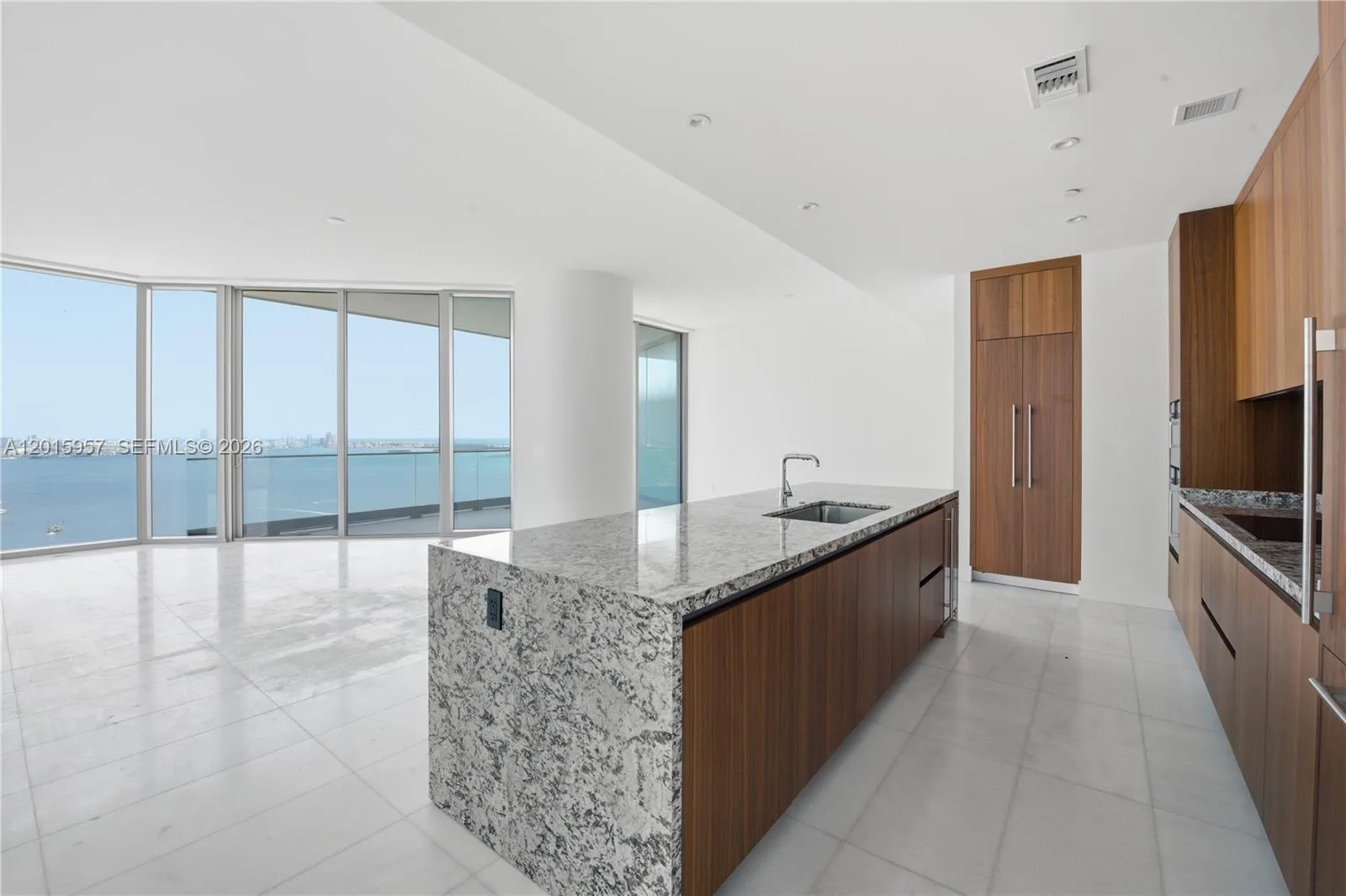 175 SE 25th Rd # 3104, Miami, FL 33129 photo 2