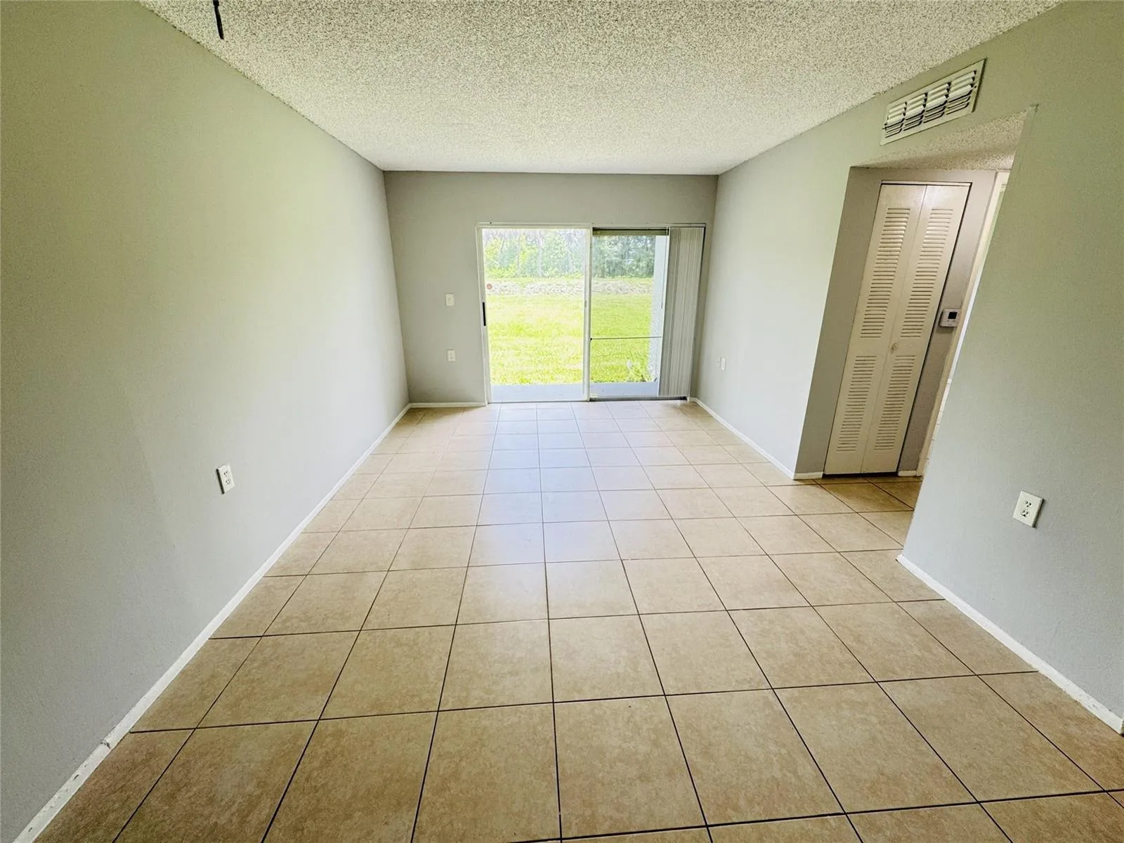 1101 N BENOIST FARMS Road # 101, West Palm Beach, FL 33411 photo 2