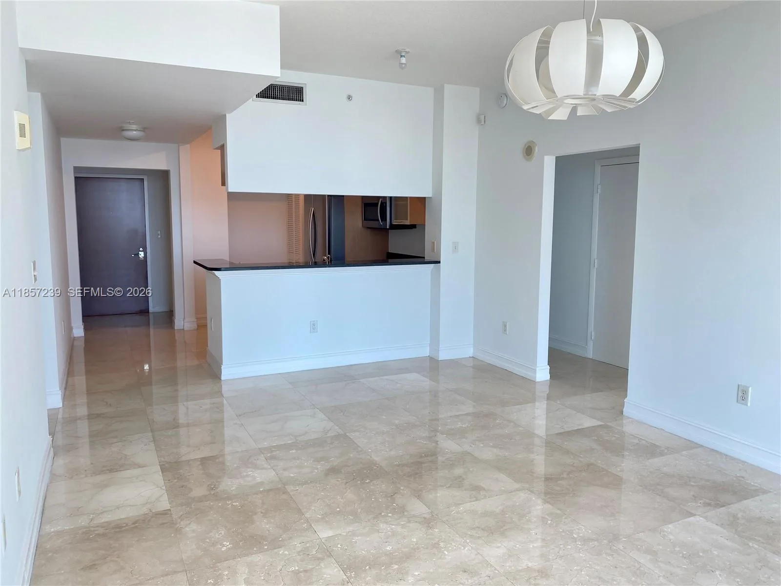 31 SE 5th St # 3912, Miami, FL 33131 photo 4