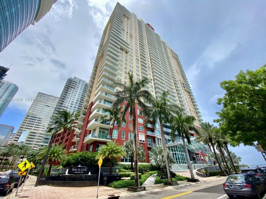 1155 Brickell Bay Dr # 607, Miami, FL 33131