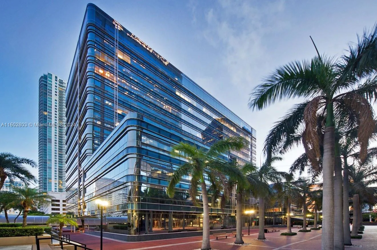 777 Brickell Ave # 5th Floor, Miami, FL 33131 photo 4