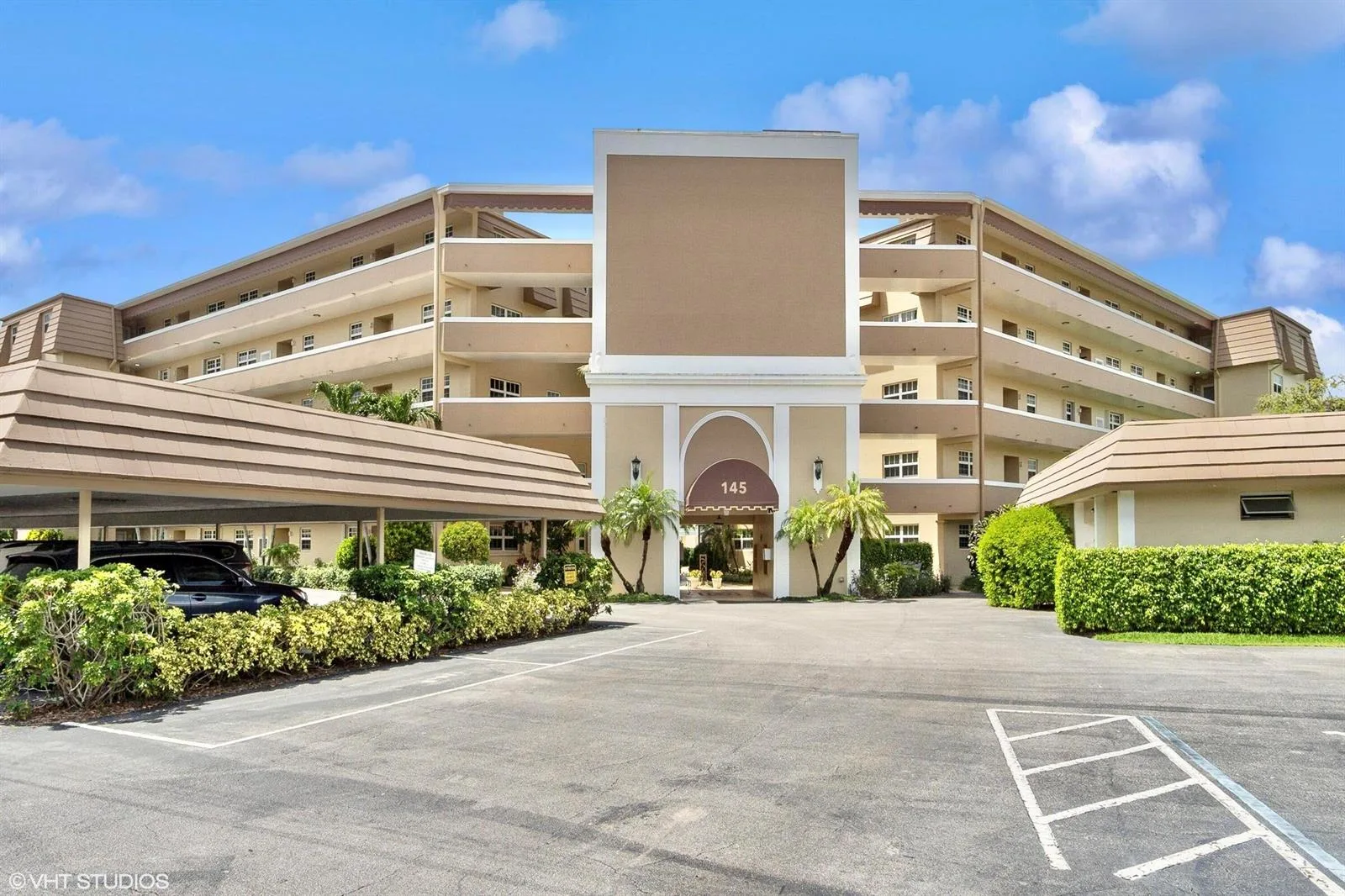 145 Atlantis Boulevard # Ph4, Atlantis, FL 33462