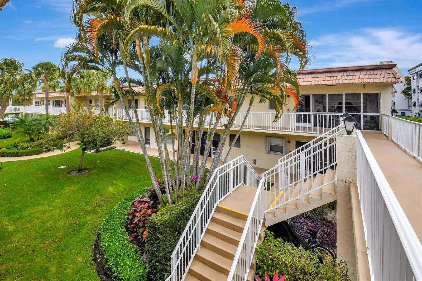 638 Snug Harbor Drive # E11, Boynton Beach, FL 33435 photo 3