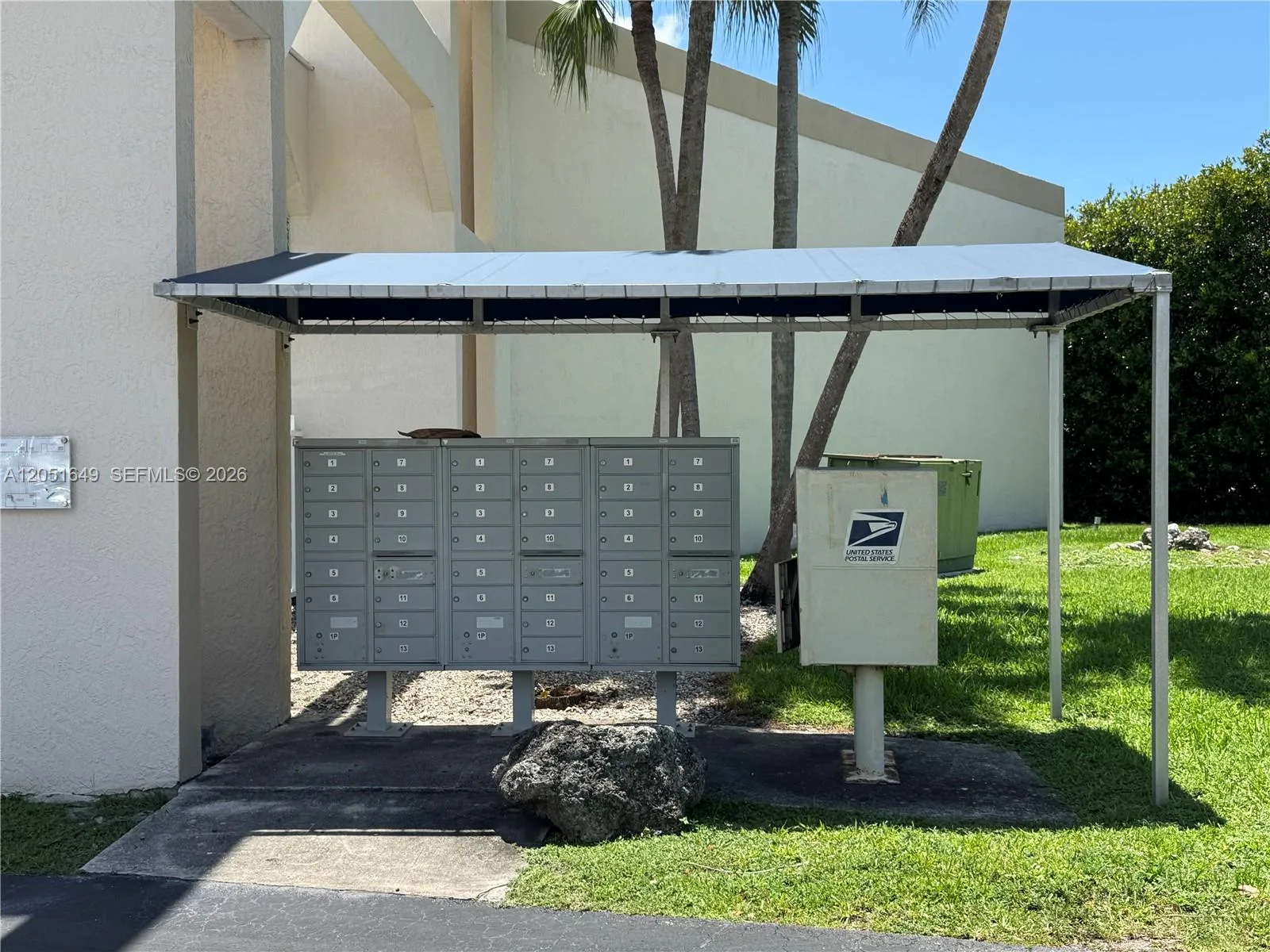 10411 NW 28th St, Doral, FL 33172 photo 2