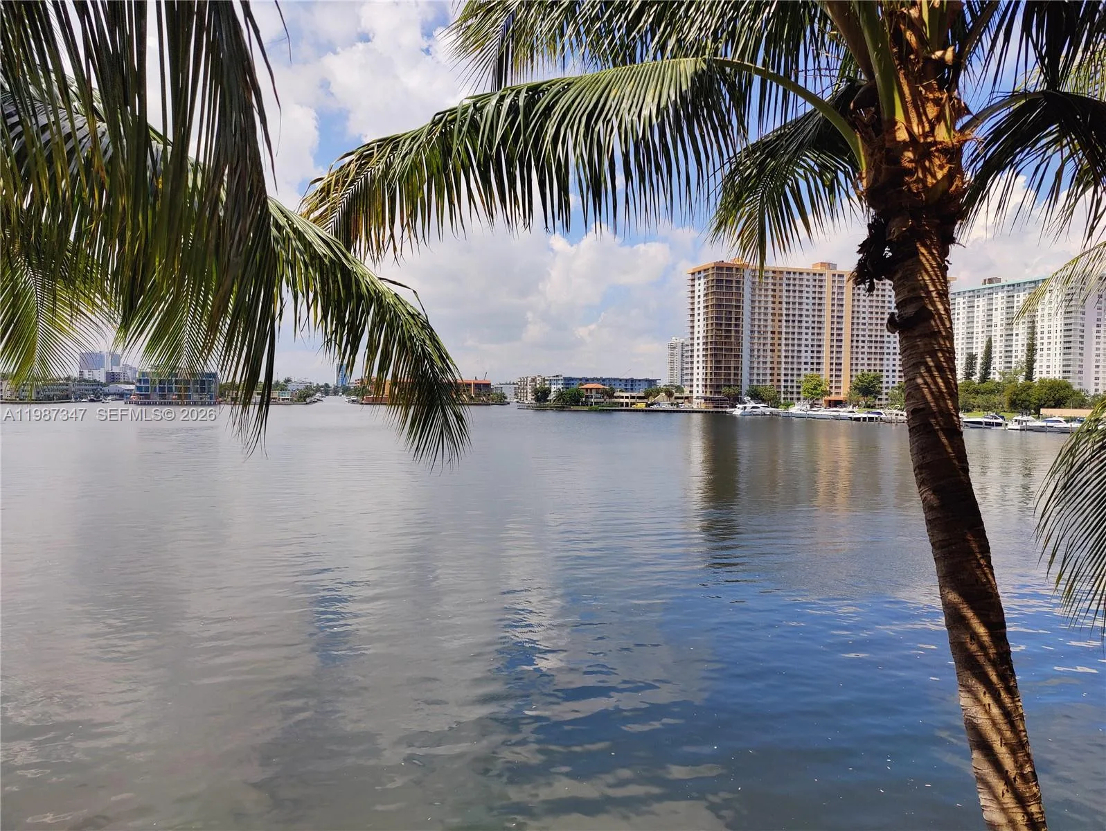 17100 N Bay Rd # 1305, Sunny Isles Beach, FL 33160