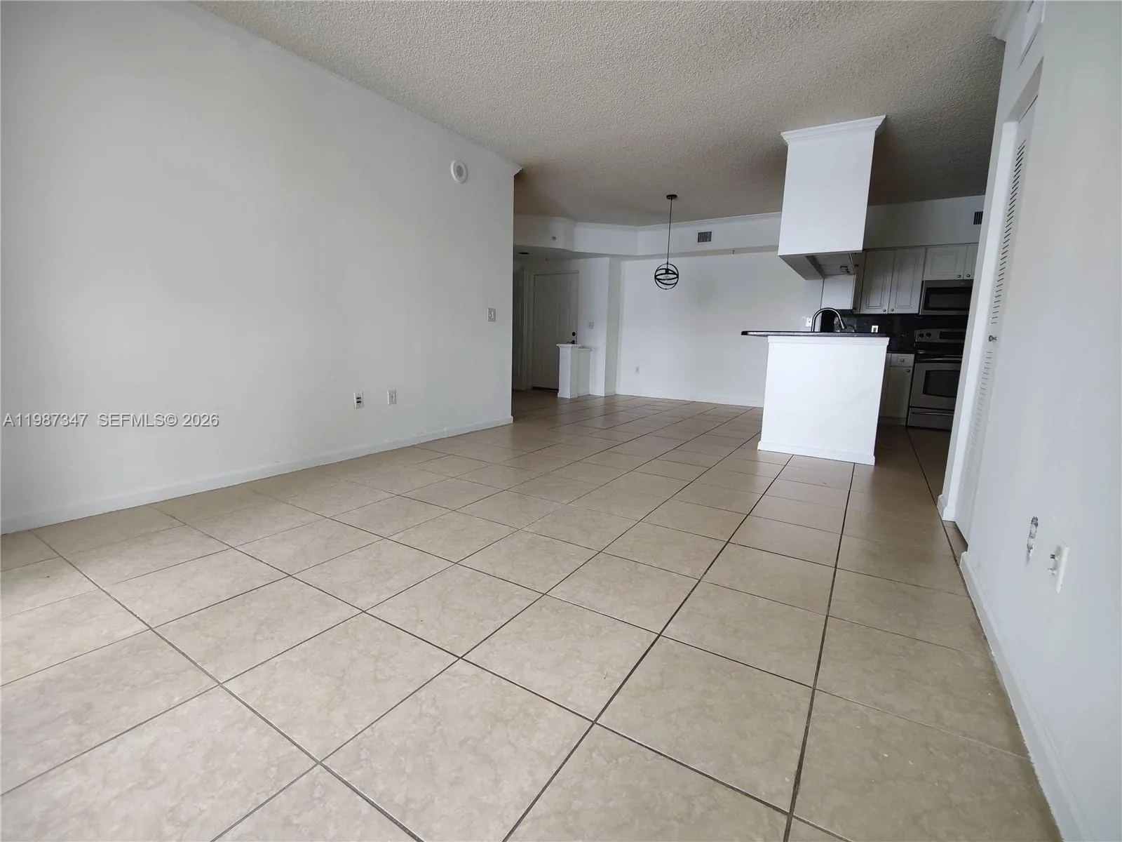 17100 N Bay Rd # 1305, Sunny Isles Beach, FL 33160 photo 4