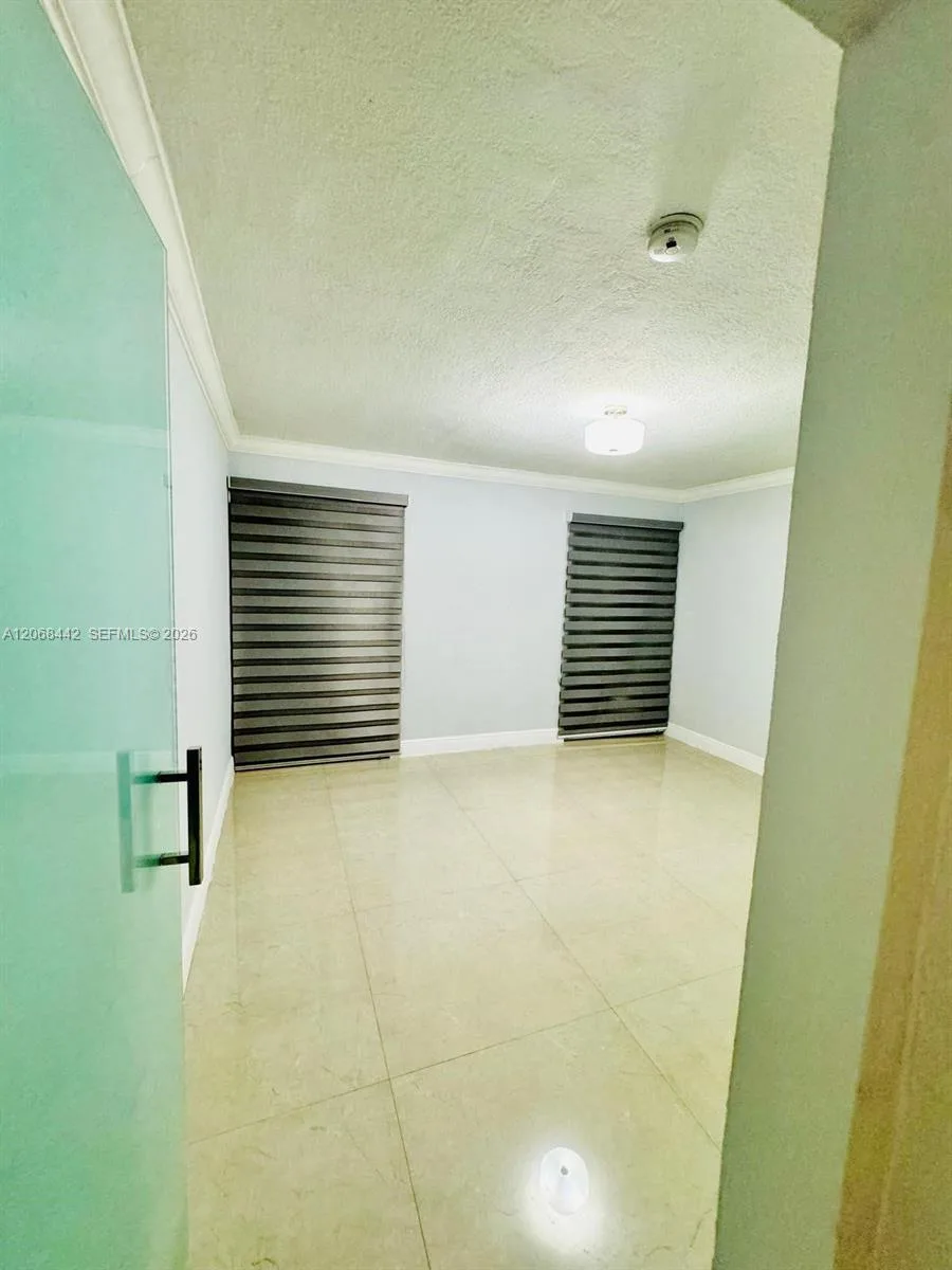 6812 Brookline Dr # 6812, Hialeah, FL 33015 photo 10