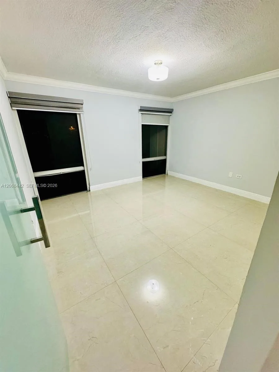 6812 Brookline Dr # 6812, Hialeah, FL 33015 photo 11