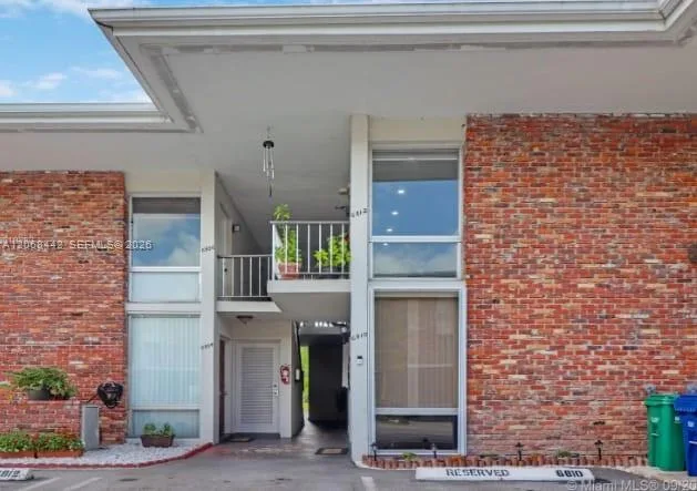 6812 Brookline Dr # 6812, Hialeah, FL 33015 photo 3