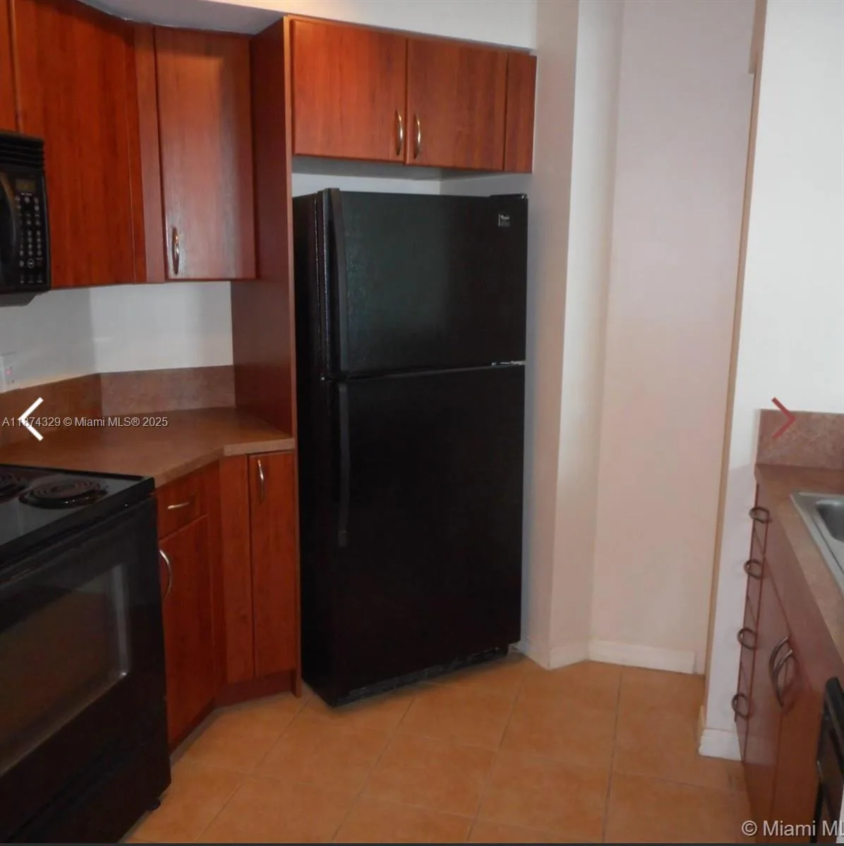 9201 Collins Ave # 921, Surfside, FL 33154 photo 3