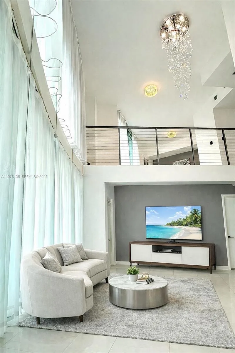 350 S Miami Ave # 312, Miami, FL 33130 photo 3