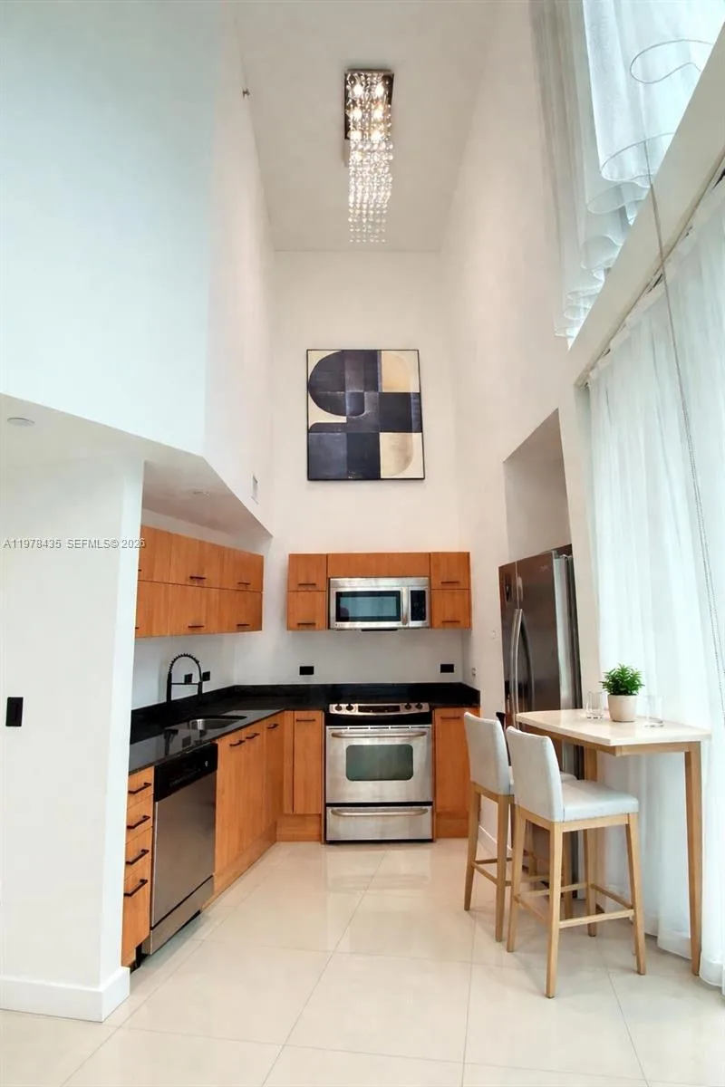 350 S Miami Ave # 312, Miami, FL 33130 photo 8