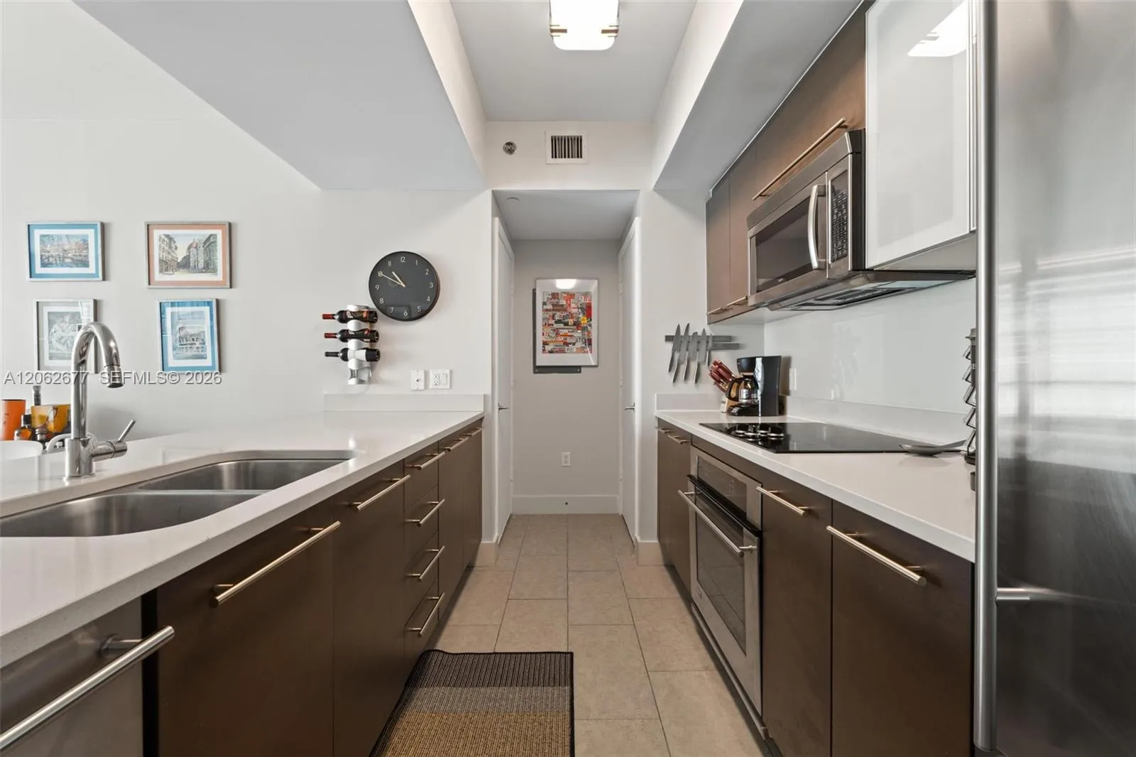 500 Brickell Ave # 1405, Miami, FL 33131 photo 10