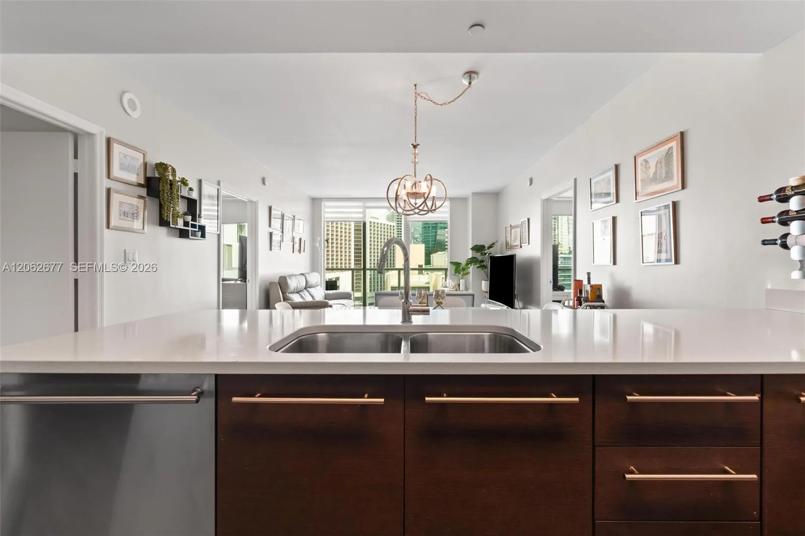 500 Brickell Ave # 1405, Miami, FL 33131 photo 11