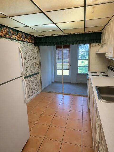 7500 NW 5TH Place # 104, Margate, FL 33063 photo 4