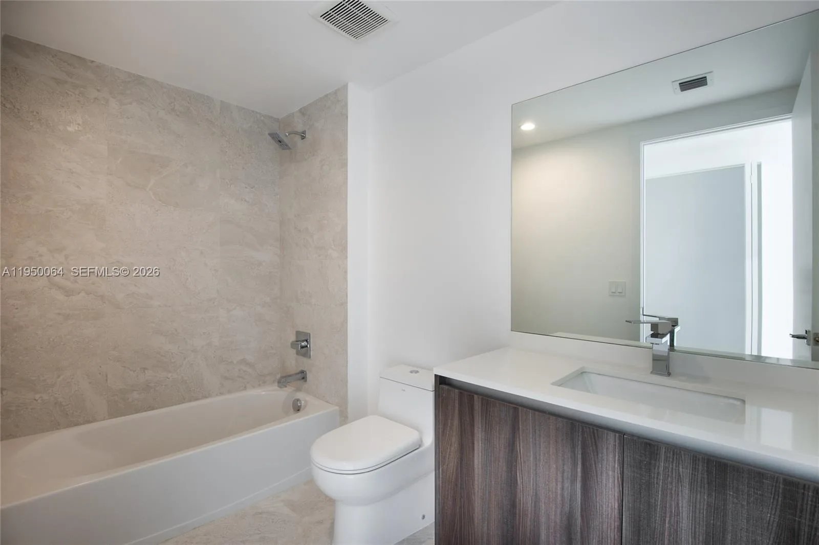 488 NE 18th St # 4412, Miami, FL 33132 photo 12