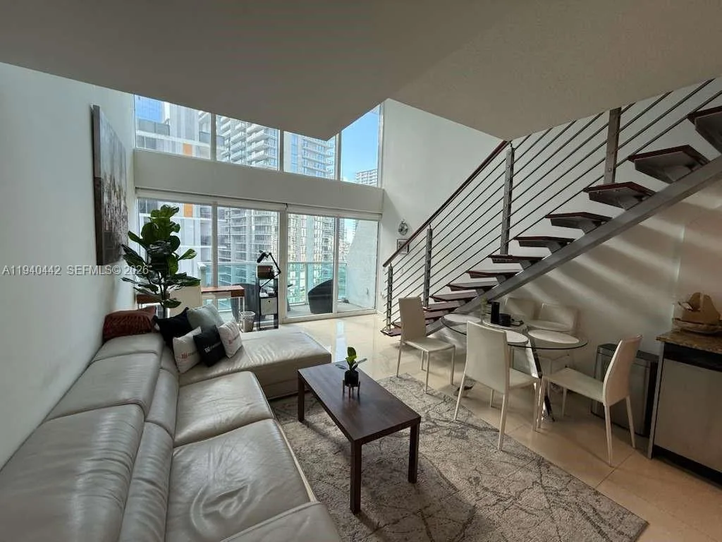 41 SE 5th St # 1314, Miami, FL 33131
