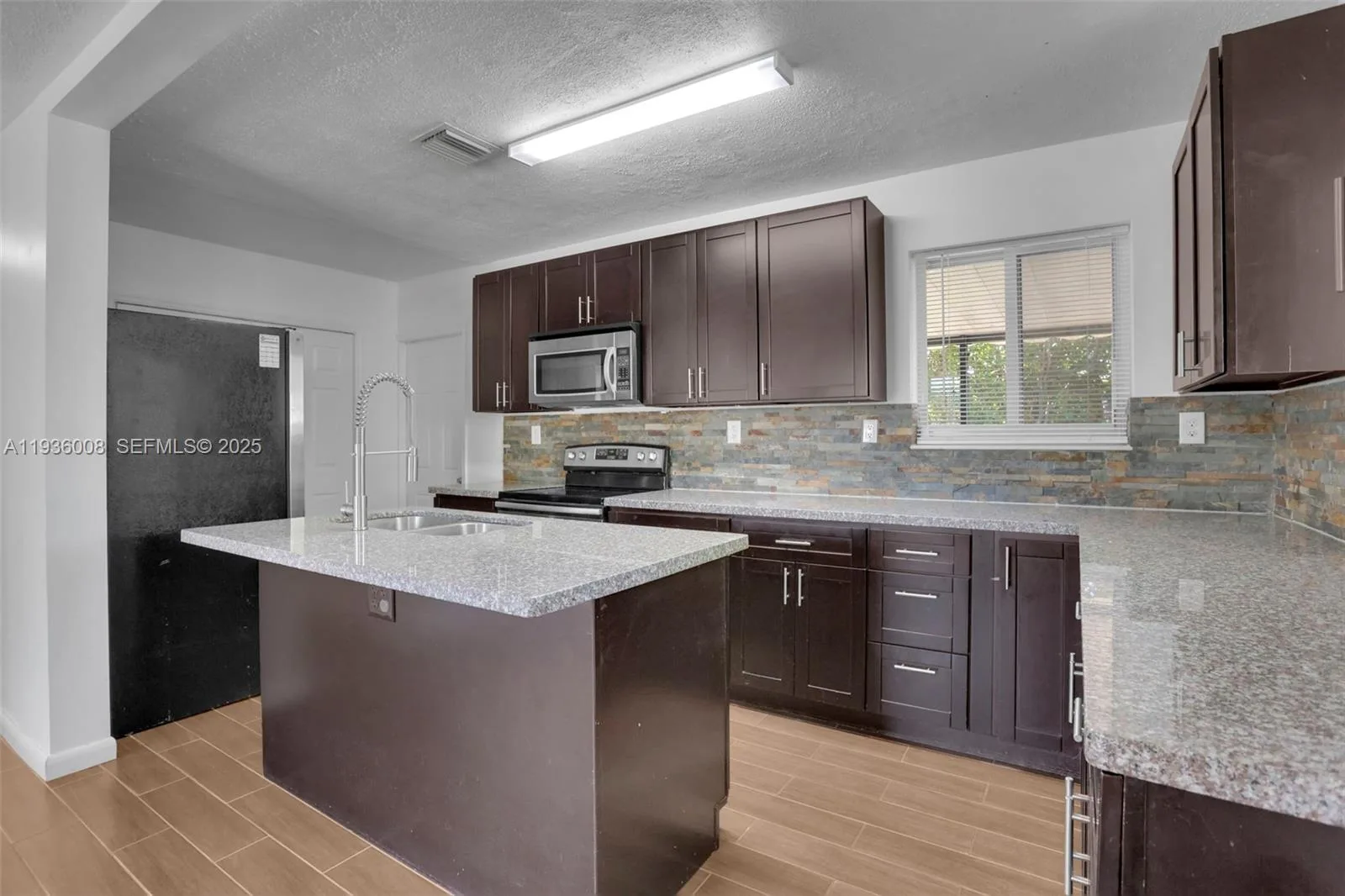 510 N 69th Ave # 0, Hollywood, FL 33024