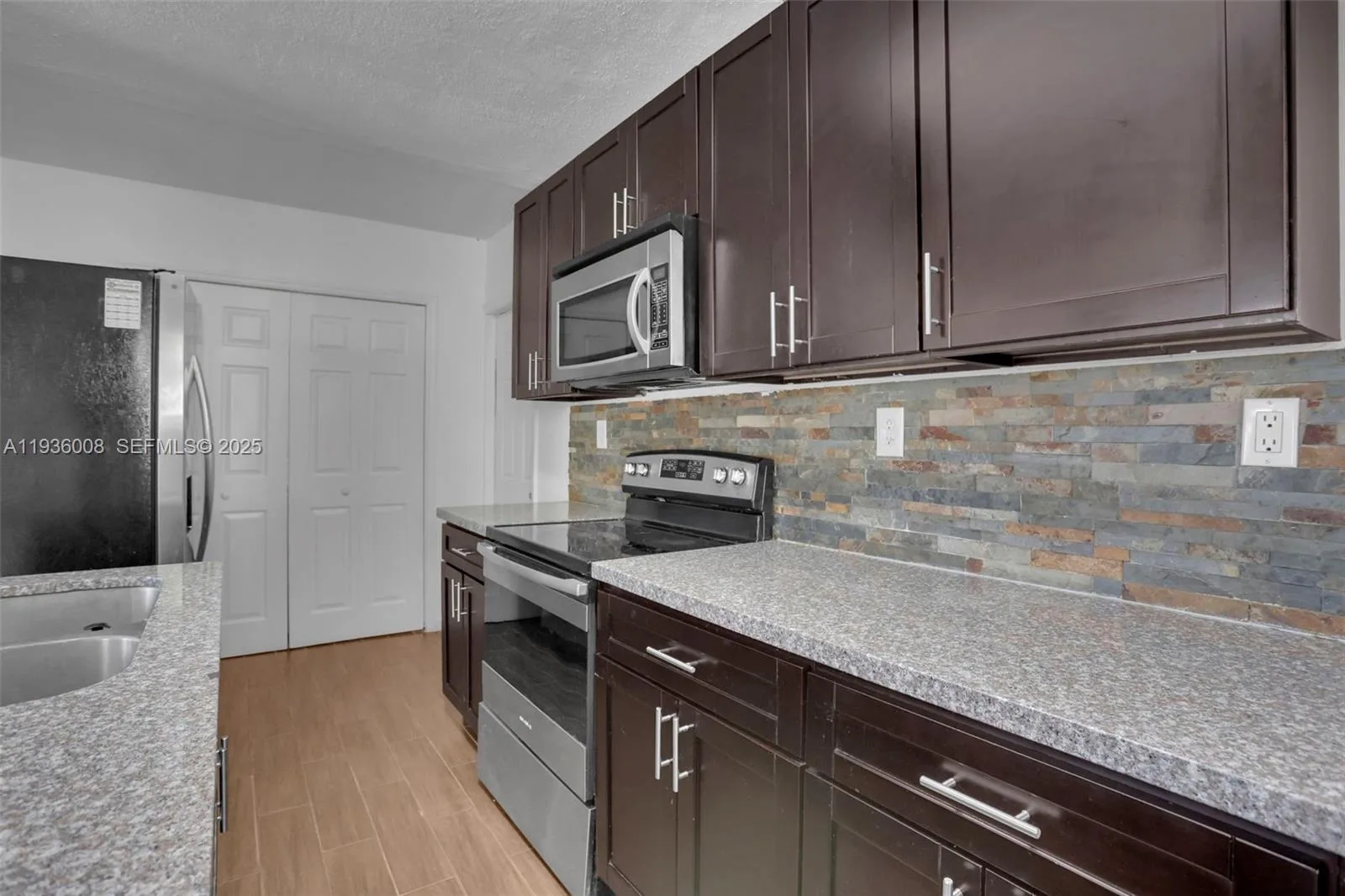 510 N 69th Ave # 0, Hollywood, FL 33024 photo 3