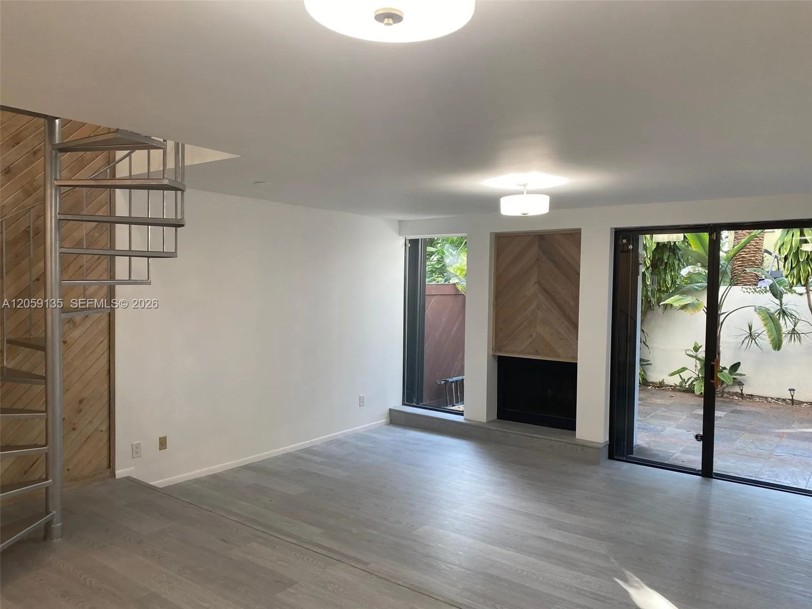 2180 Brickell Ave # 7, Miami, FL 33129