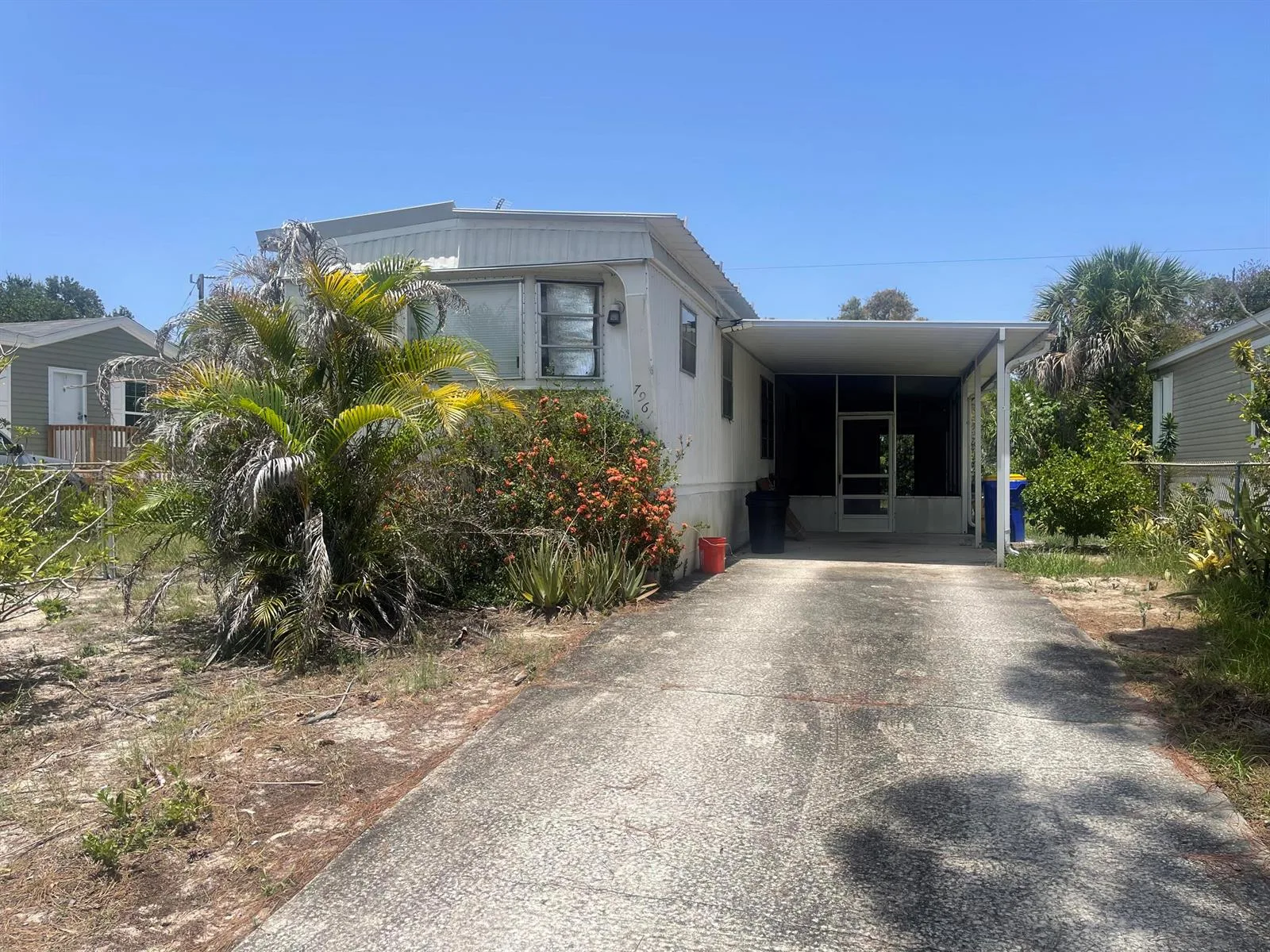 7961 SE Skylark Avenue, Hobe Sound, FL 33455