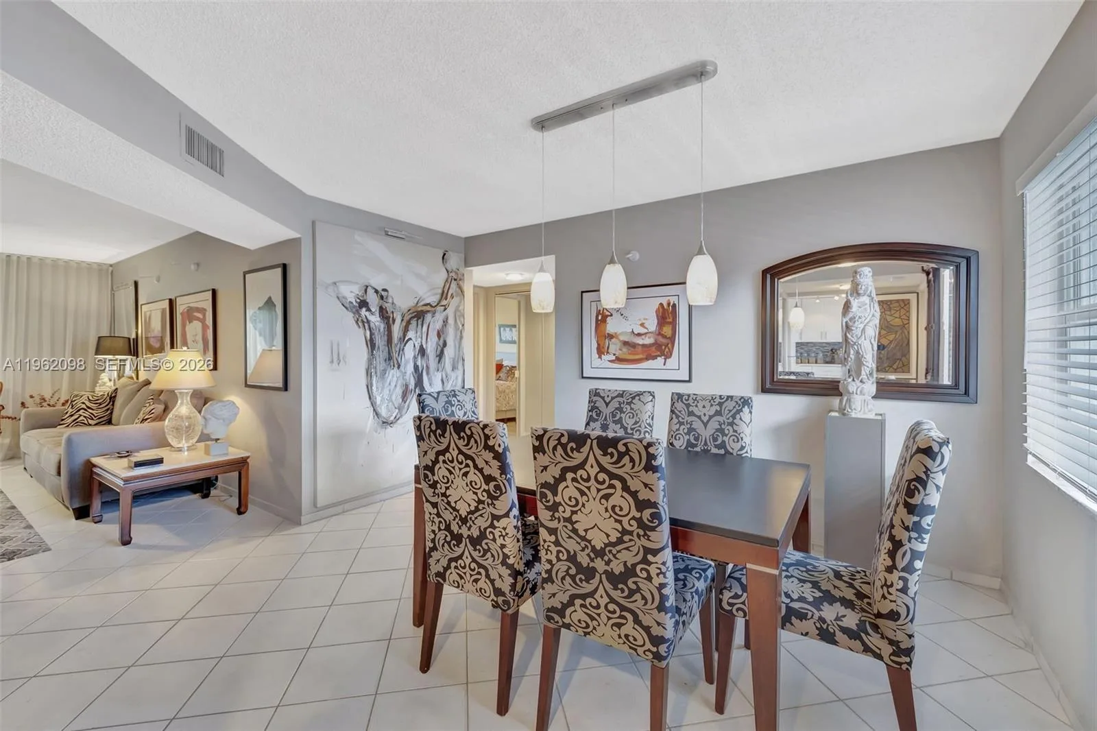 4000 NW 44th Ave # 405, Lauderdale Lakes, FL 33319 — zdjęcie 2