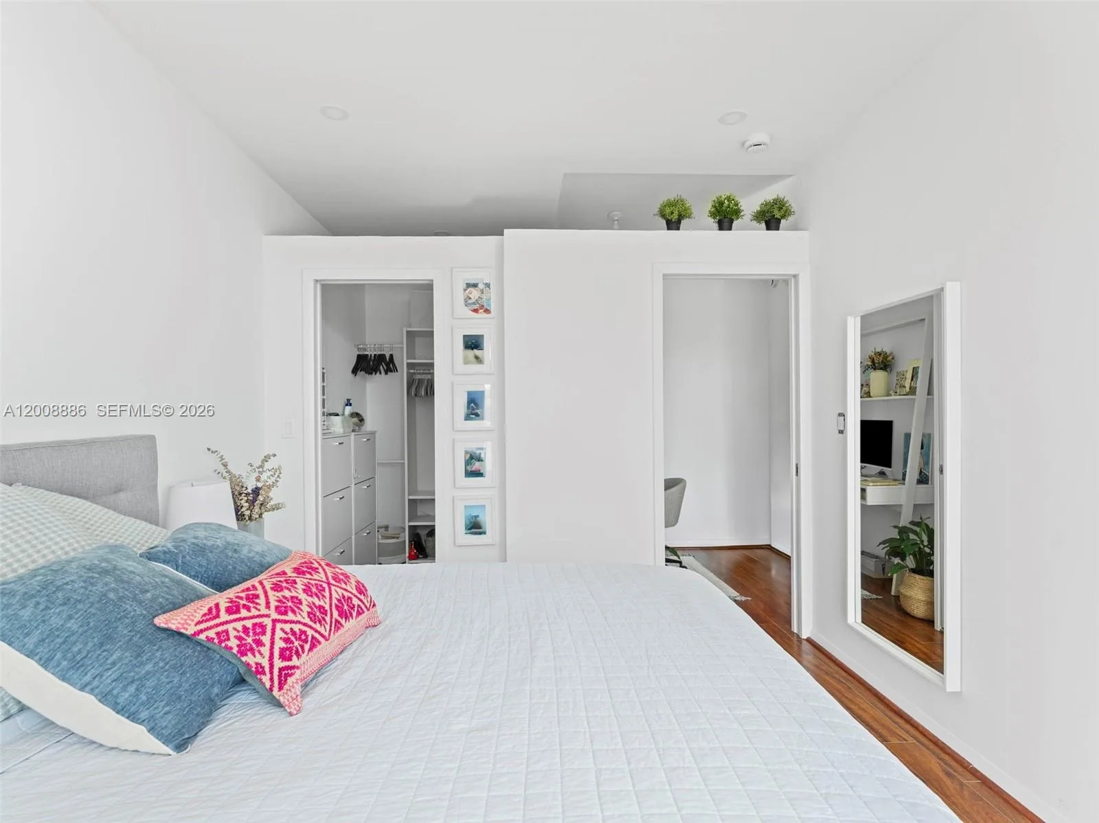 244 Biscayne Blvd # 3105, Miami, FL 33132 photo 11