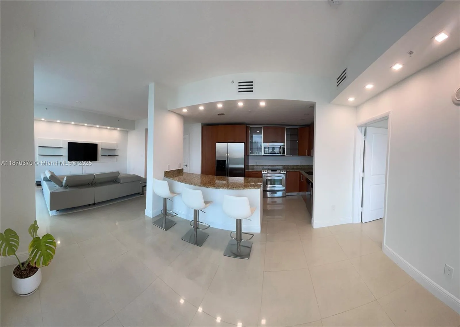 1945 S Ocean Dr # 1912, Hallandale Beach, FL 33009 photo 4