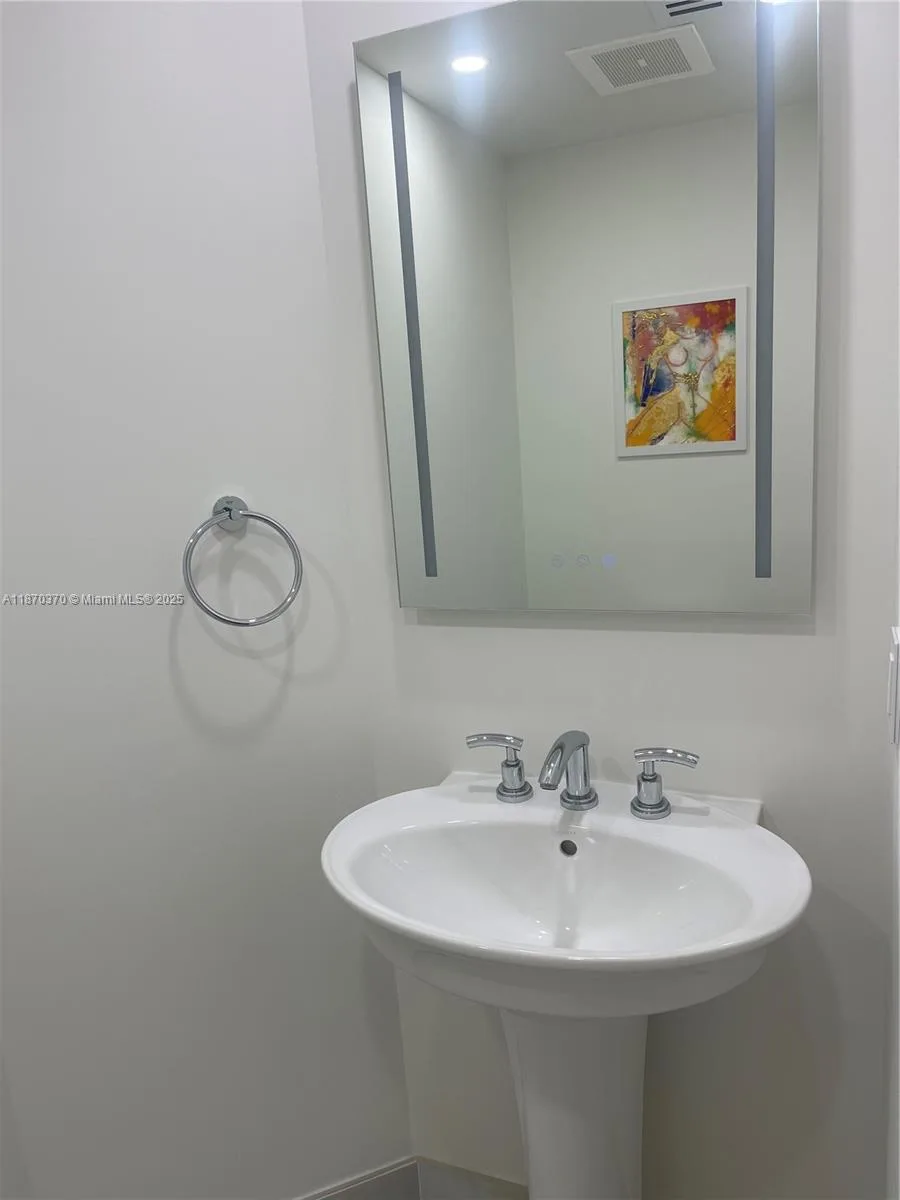 1945 S Ocean Dr # 1912, Hallandale Beach, FL 33009 photo 5