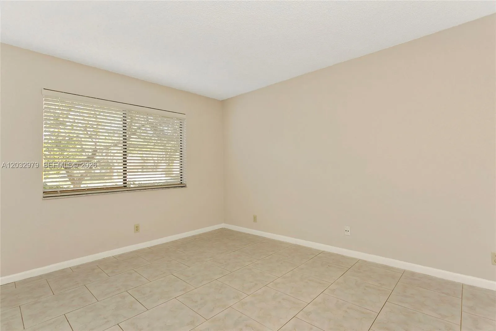 300 Racquet Club Rd # 104, Weston, FL 33326 photo 12
