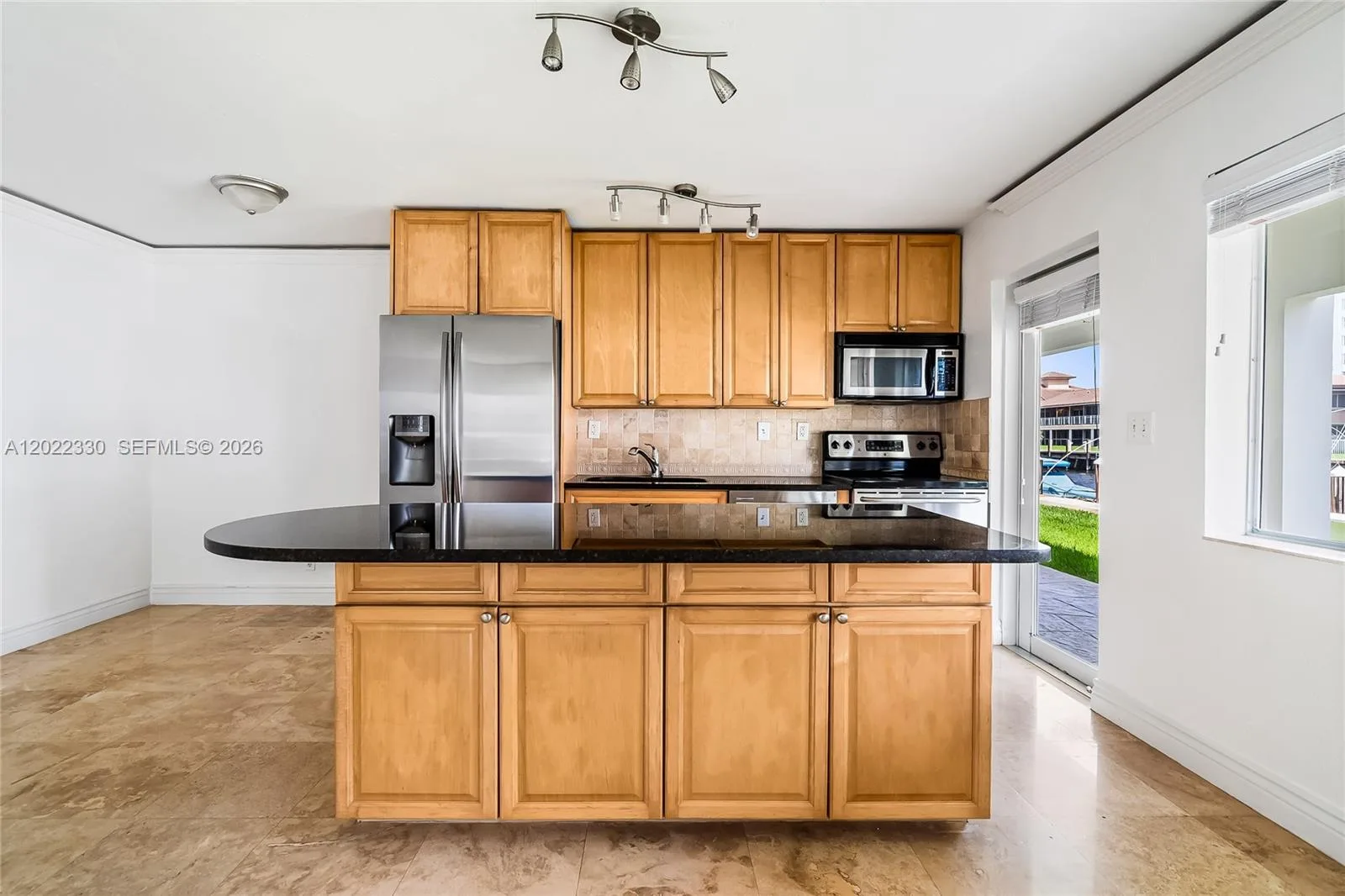 2881 NE 32nd St # 111, Fort Lauderdale, FL 33306 photo 6