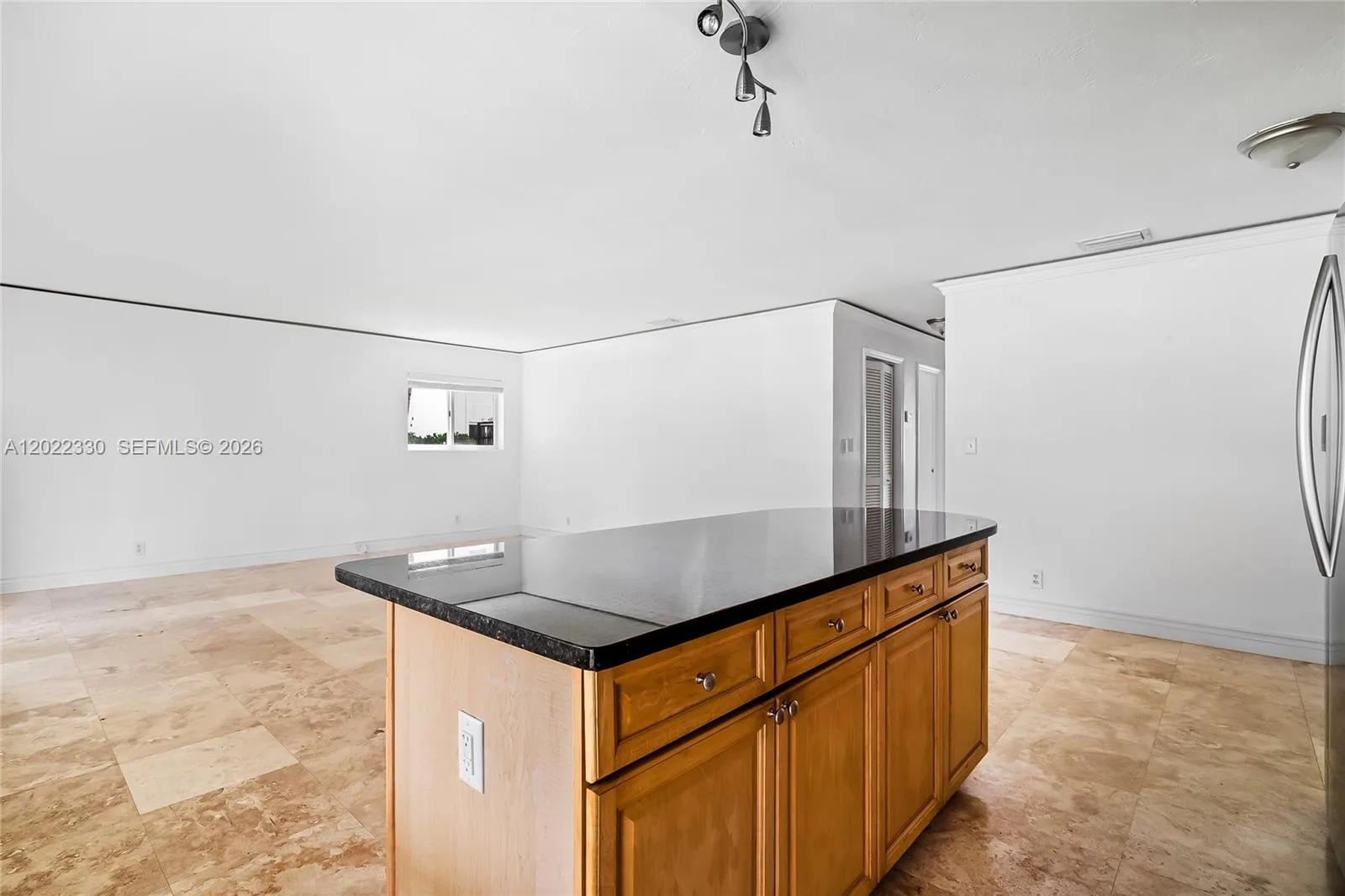 2881 NE 32nd St # 111, Fort Lauderdale, FL 33306 photo 7