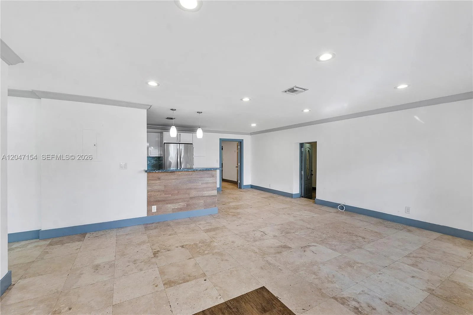1541 SW 52nd Ave, Plantation, FL 33317 photo 4