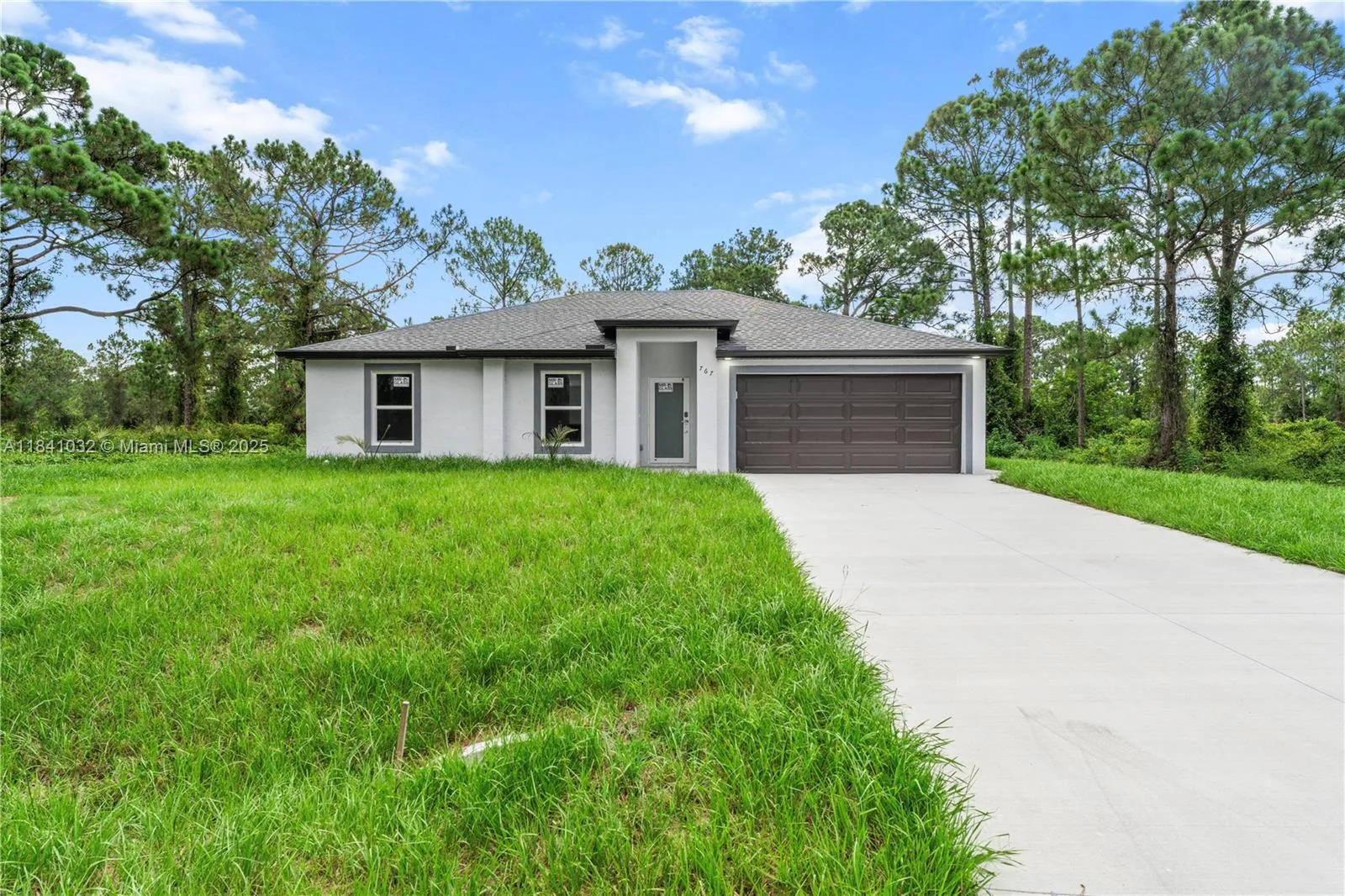 767 SILVERSTAR AVE, Lehigh Acres, FL 33974 photo 2