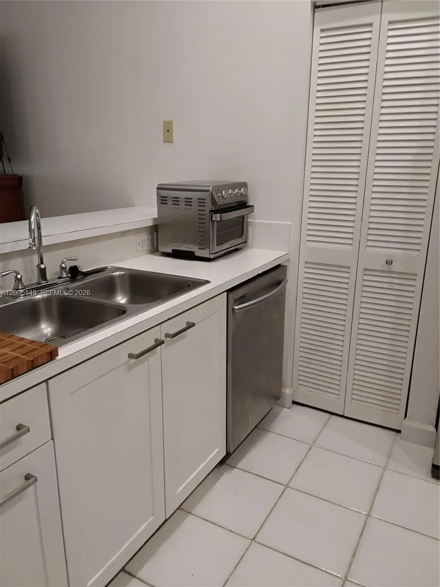 519 Talavera Rd, Weston, FL 33326 photo 12