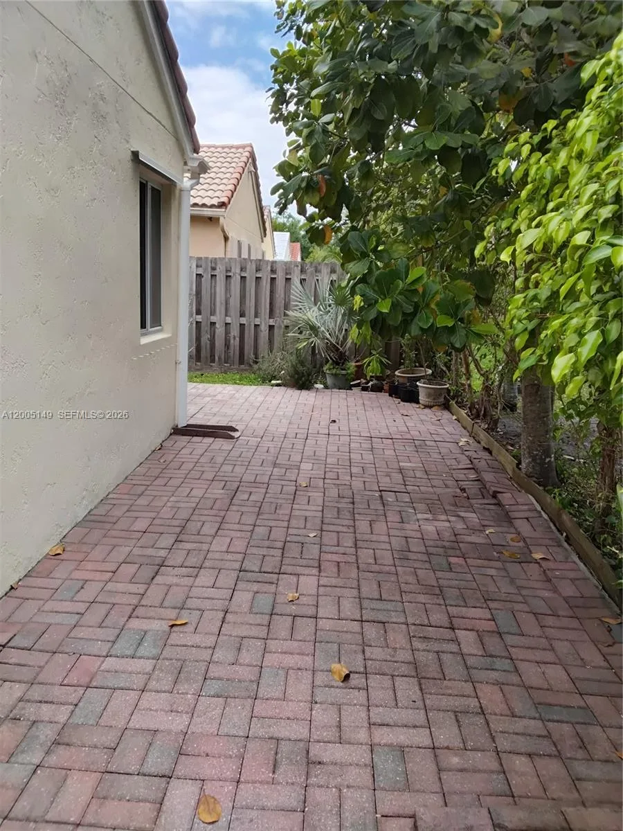 519 Talavera Rd, Weston, FL 33326 photo 6