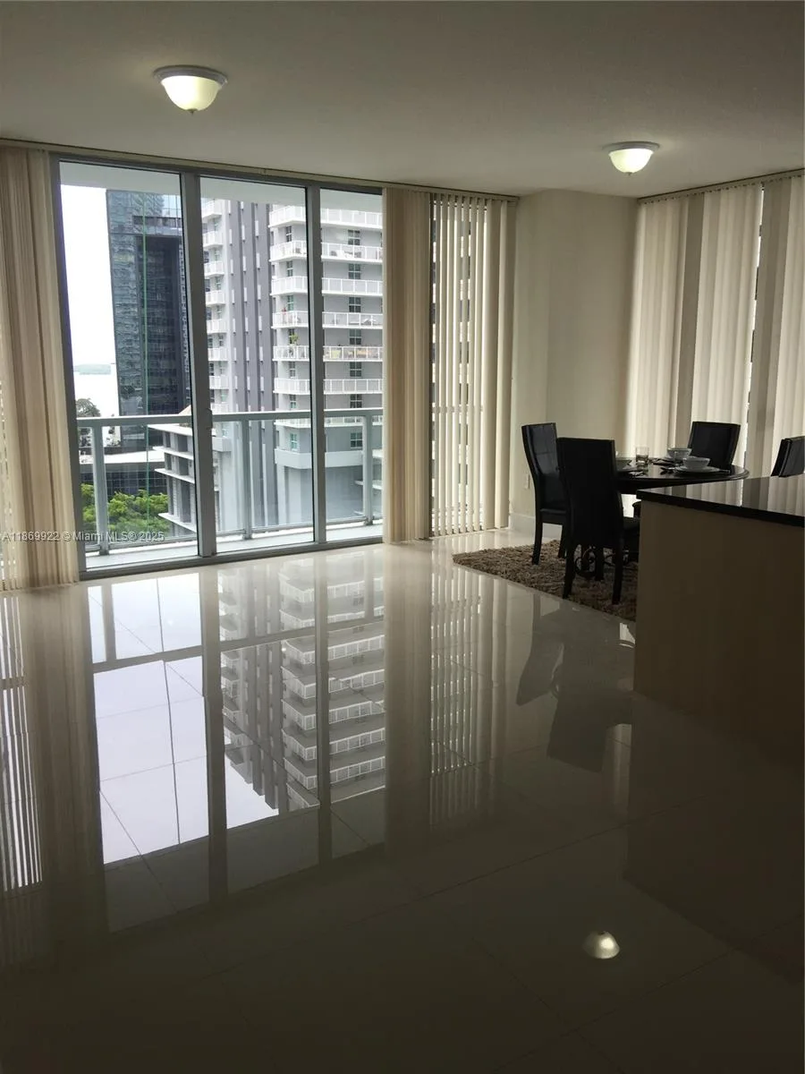 79 SW 12th St # 1406-S, Miami, FL 33130 photo 5