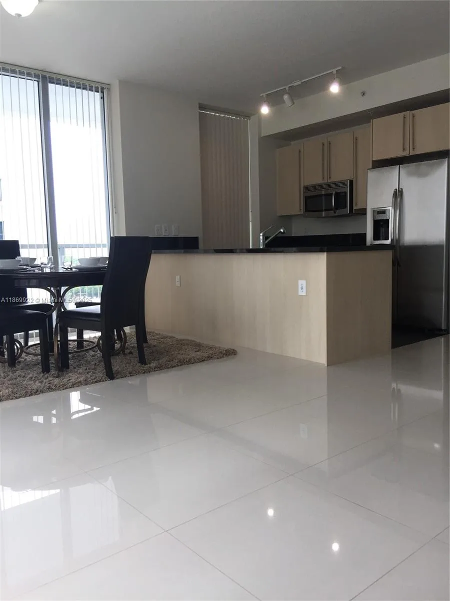 79 SW 12th St # 1406-S, Miami, FL 33130 photo 6