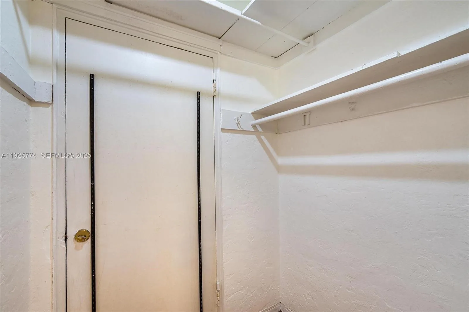 1611 Euclid Ave # 8, Miami Beach, FL 33139 photo 4
