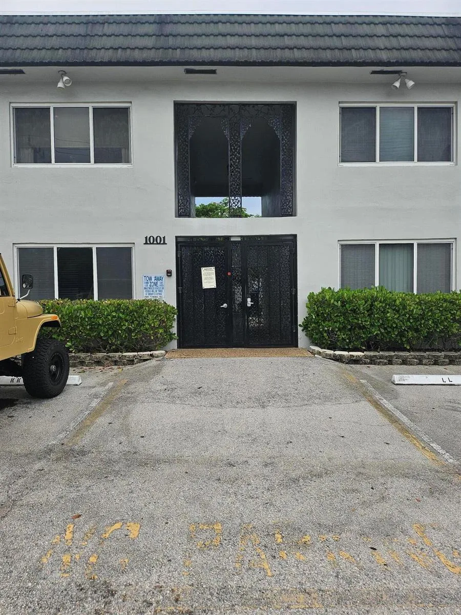 1001 SE 16TH Street # 9, Fort Lauderdale, FL 33316