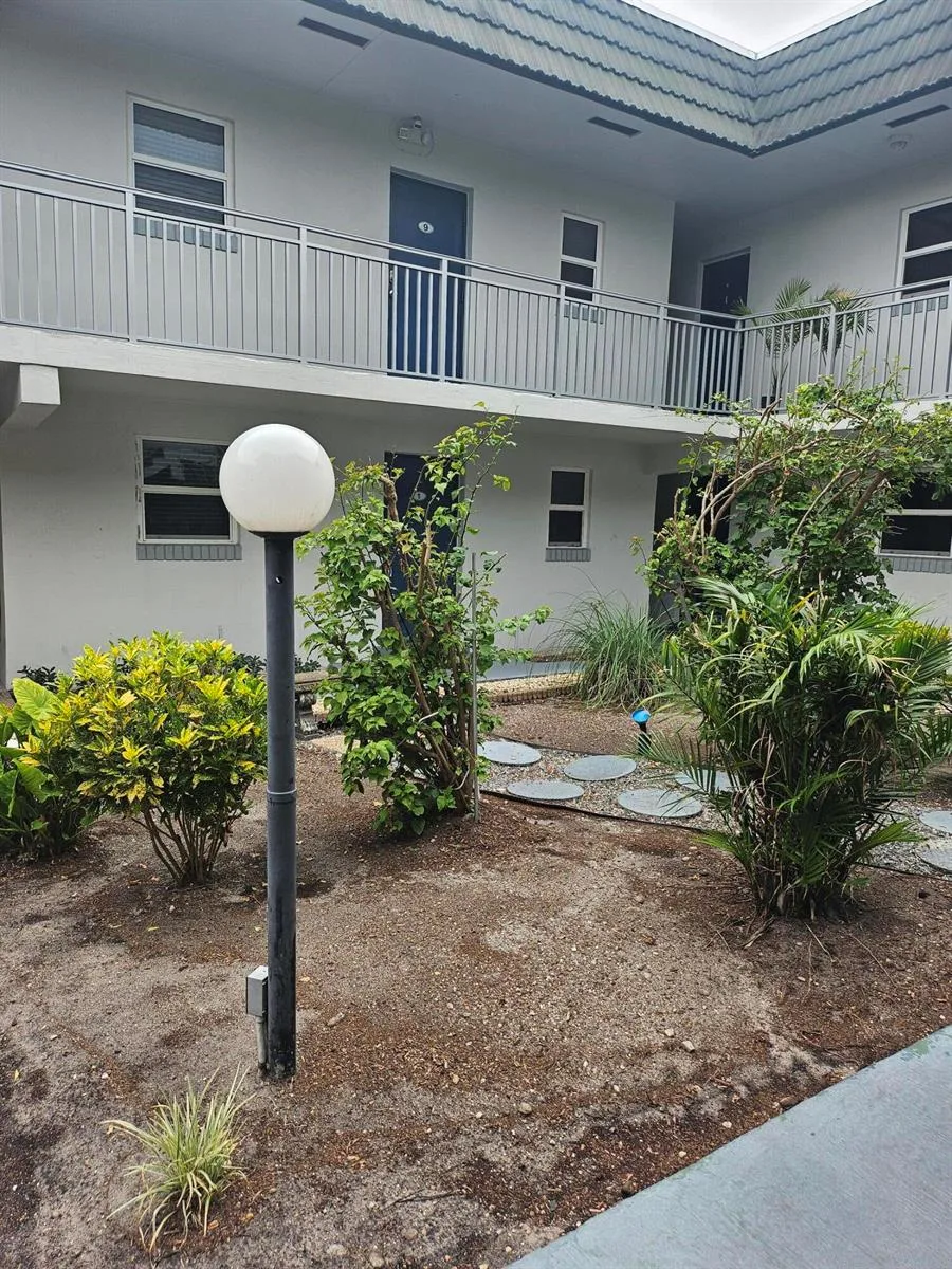 1001 SE 16TH Street # 9, Fort Lauderdale, FL 33316 photo 3