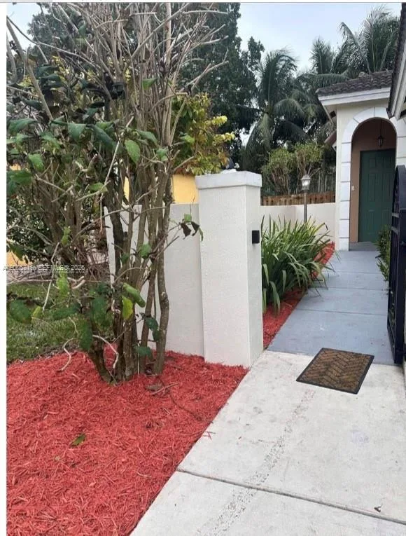 4268 NE 9th St, Homestead, FL 33033 photo 3