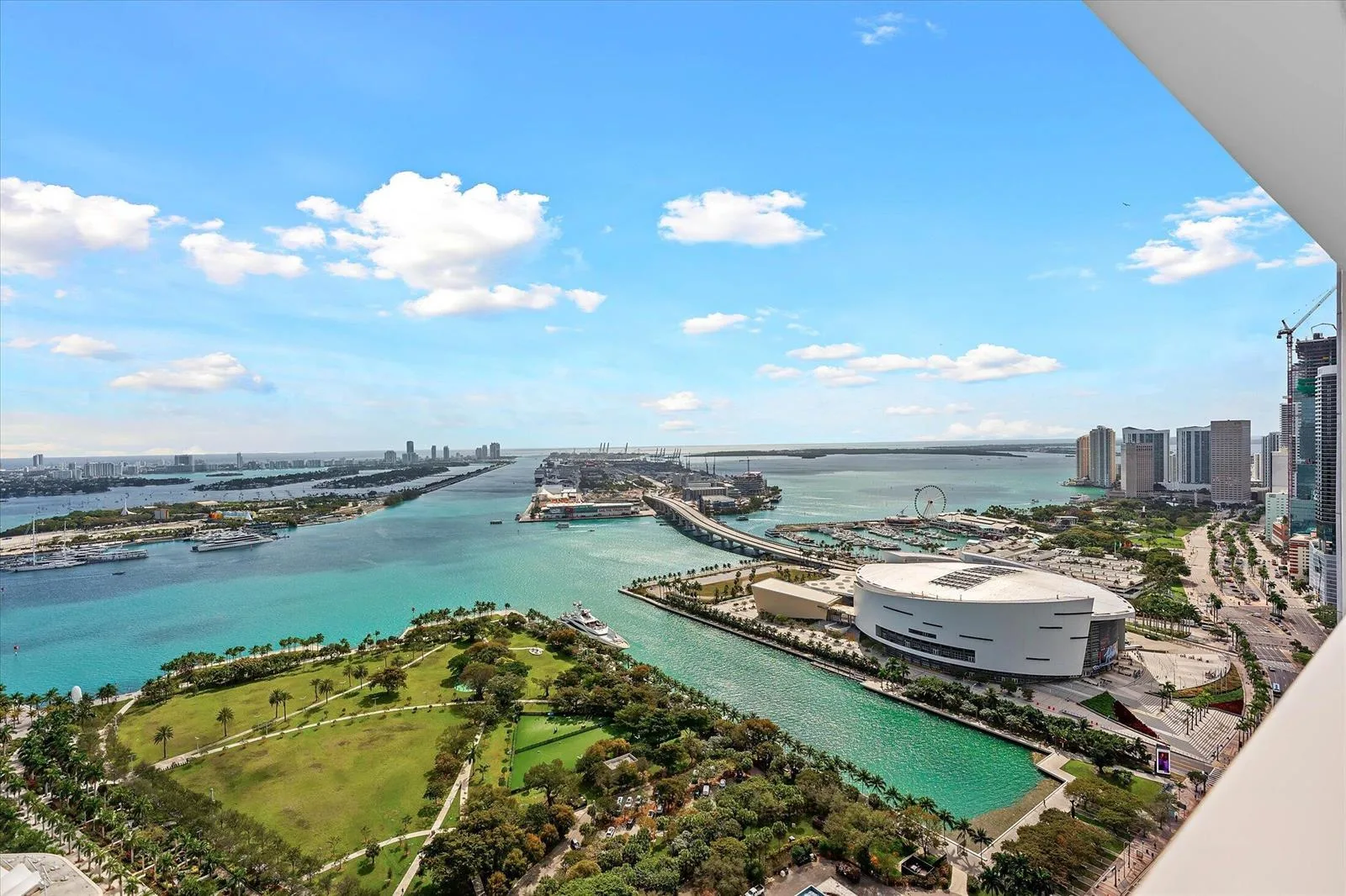 1040 Biscayne Boulevard # 4002, Miami, FL 33132