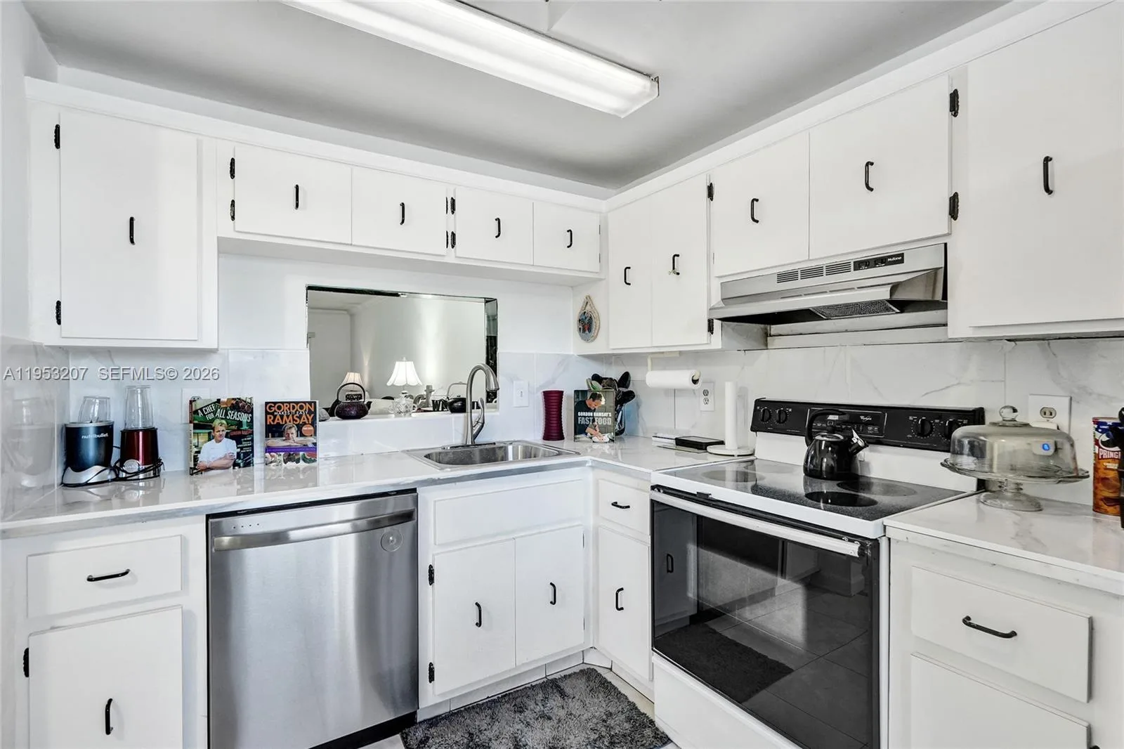 3511 E Inverrary Dr # 107, Lauderhill, FL 33319 photo 11