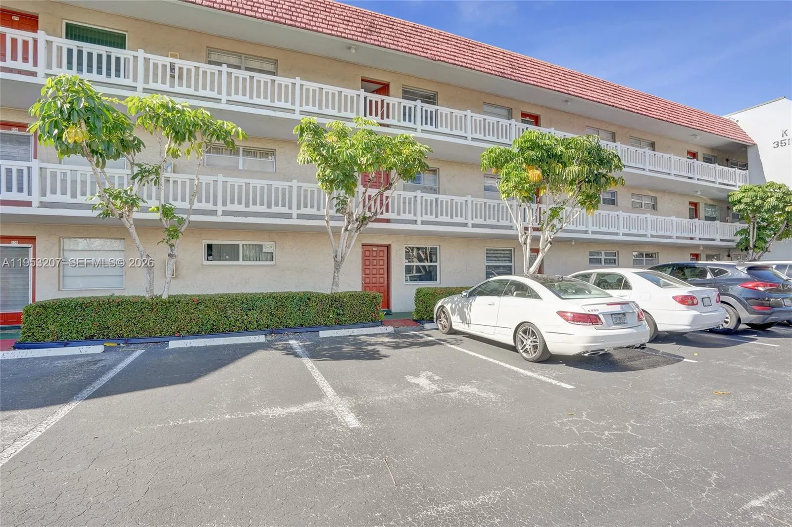 3511 E Inverrary Dr # 107, Lauderhill, FL 33319 photo 2