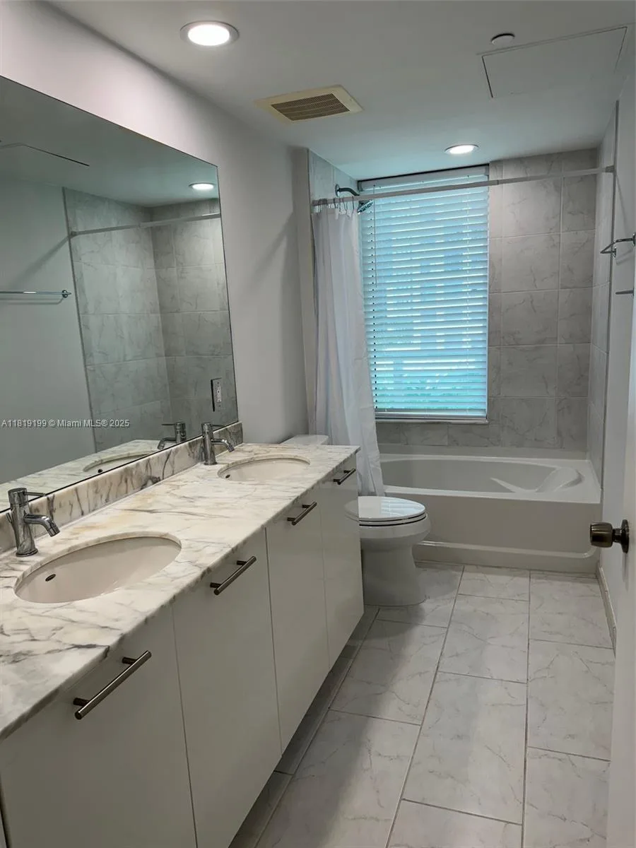 951 Brickell Ave # 500, Miami, FL 33131 photo 12