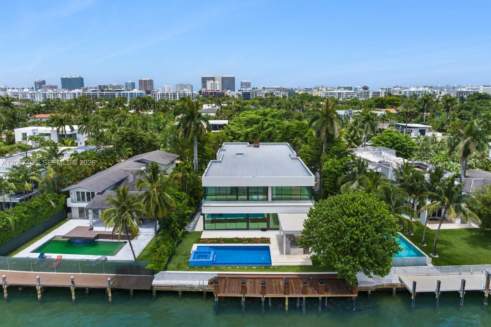9720 W Broadview Dr, Bay Harbor Islands, FL 33154 photo 3