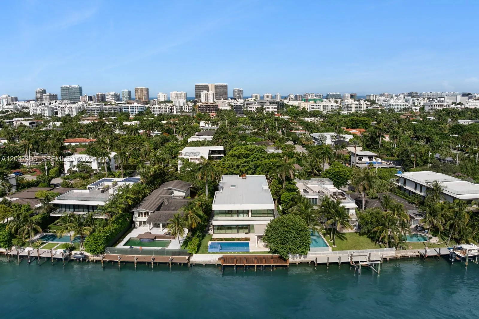 9720 W Broadview Dr, Bay Harbor Islands, FL 33154 photo 6