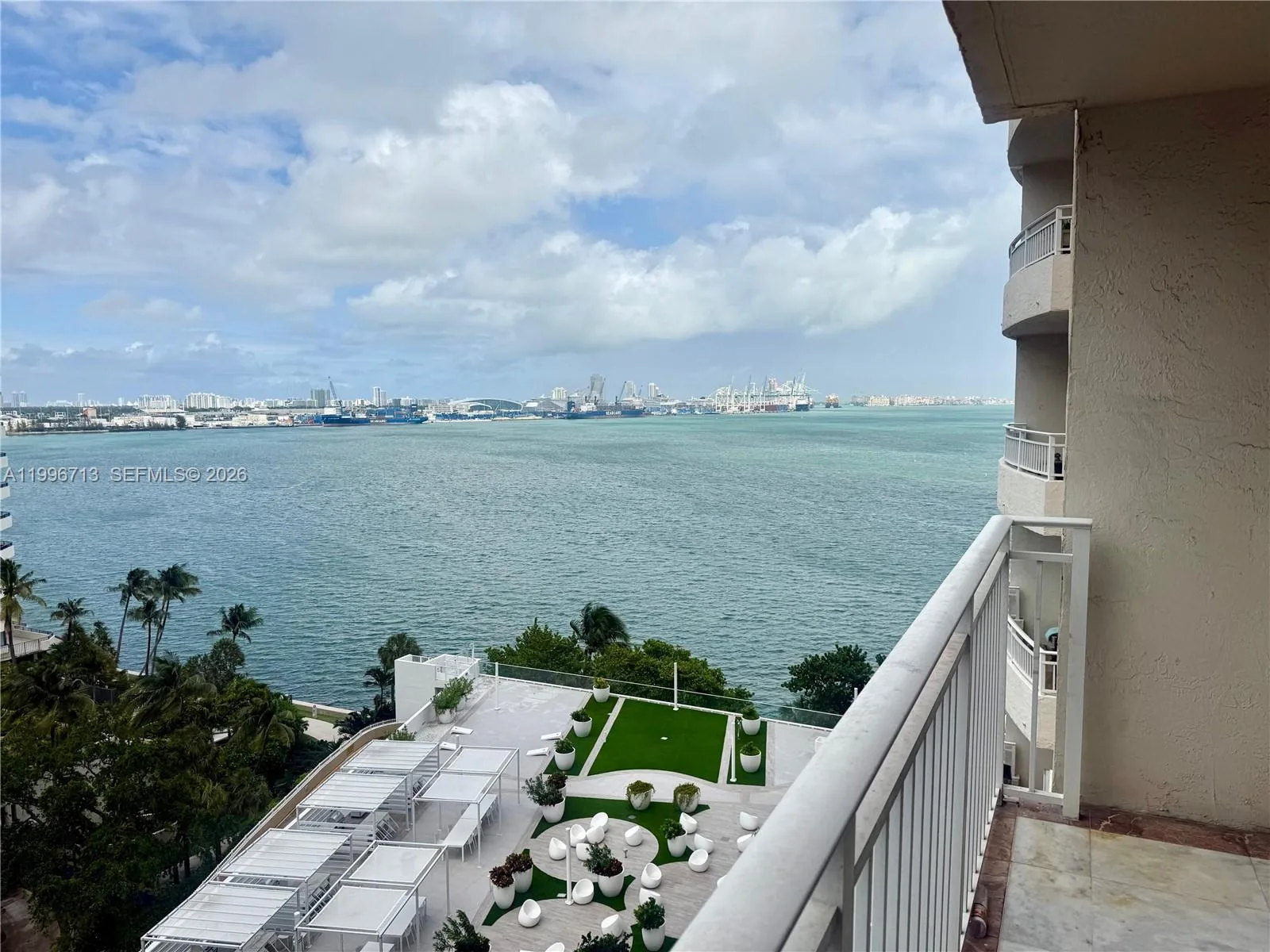 770 Claughton Island Dr # 1105, Miami, FL 33131
